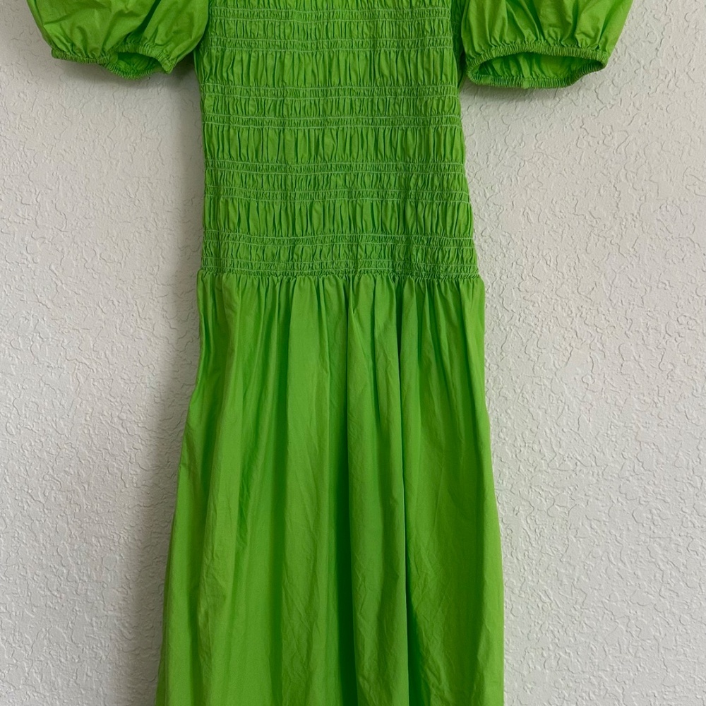 Dress - Picture 4 of 4